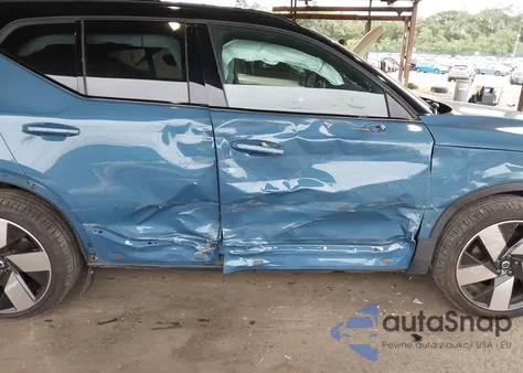 2023 Volvo Xc40 Recharge Pure Electric Twin Ultimate z USA, uszkodzony, nr VIN YV4ED3UM3P2089275